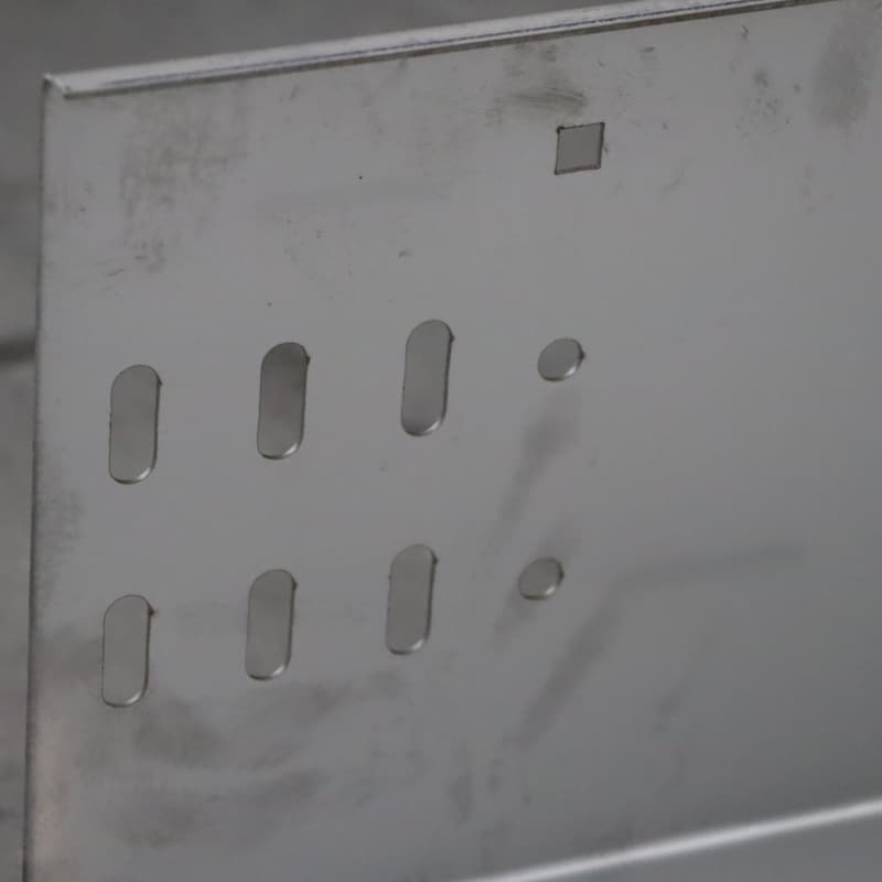 ថាសដាក់ខ្សែកាប