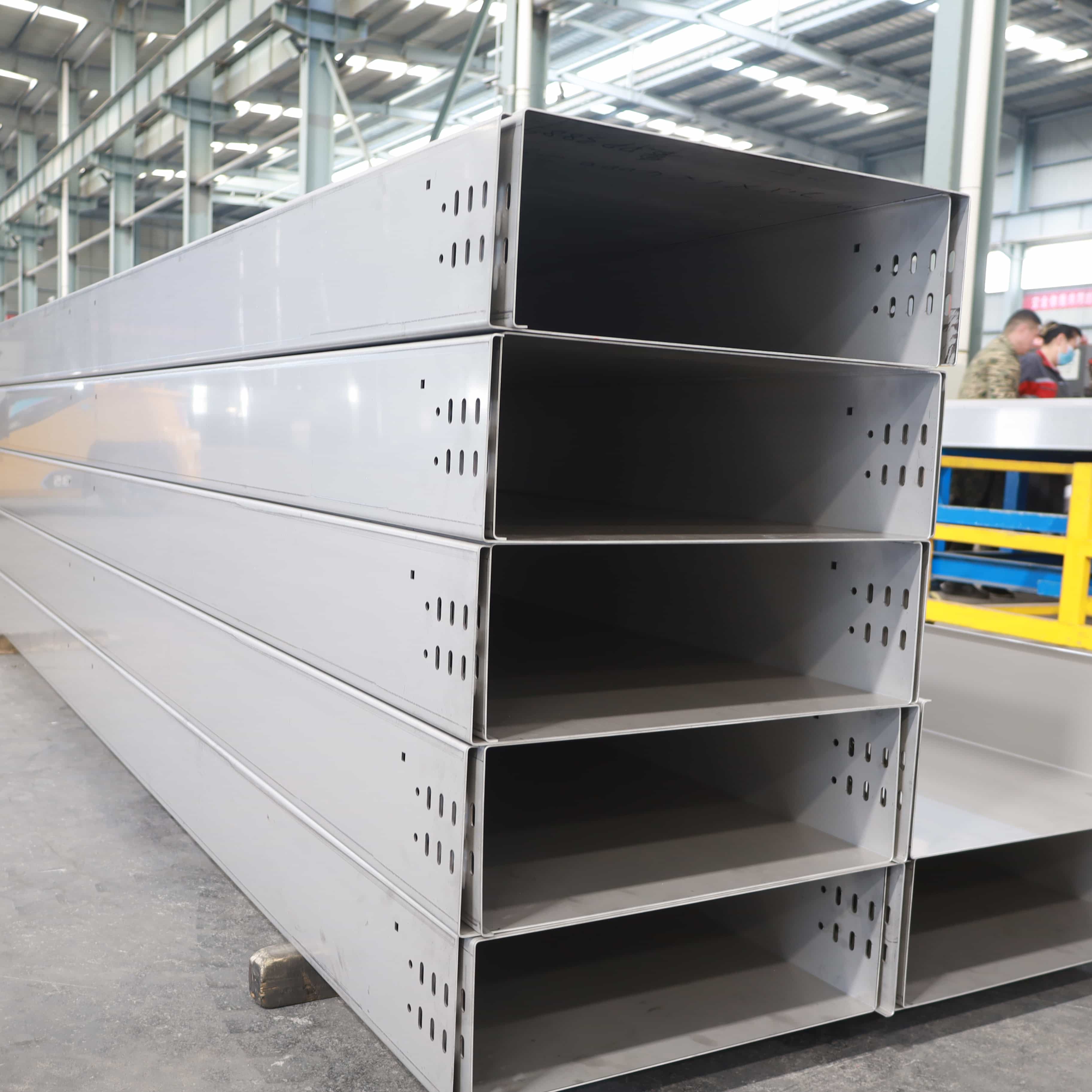 ថាសខ្សែដែកអ៊ីណុក