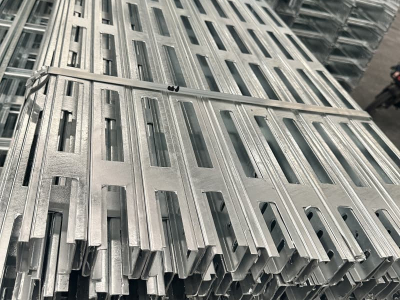 ថាសដាក់ខ្សែកាប