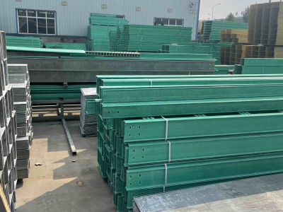 ថាសខ្សែកាប Fiberglass