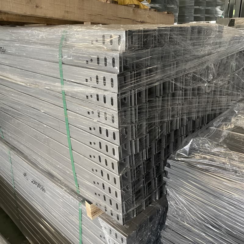 ស្ពានដែក ស្ពានដែក